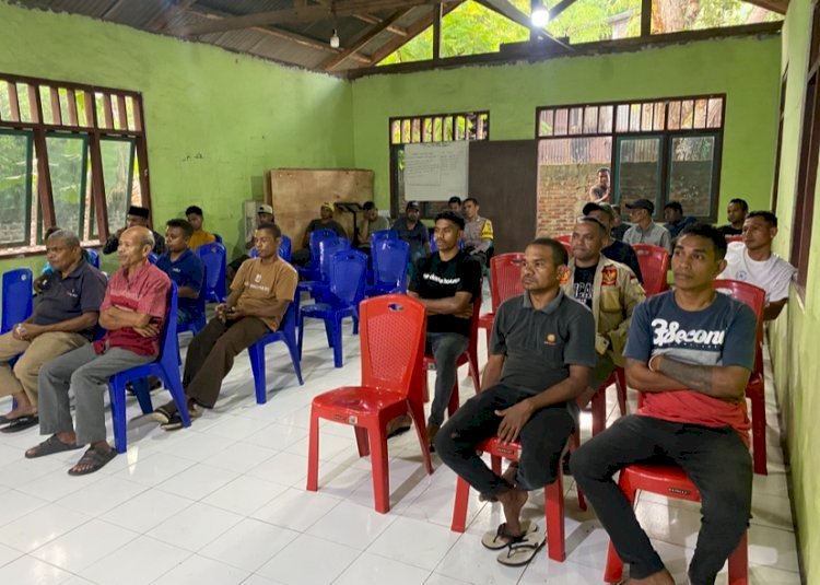 Kapolres Alor Gelar Pertemuan Bersama Tokoh Masyarakat Desa Air Kenari, Dorong Perdamaian Pasca Tawuran Antar Pemuda