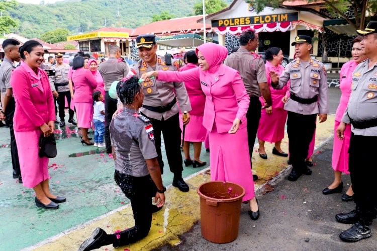 Kenaikan Pangkat Bukan Sekadar Simbol, Kapolres Flotim Tegaskan Pentingnya Profesionalisme dan Integritas