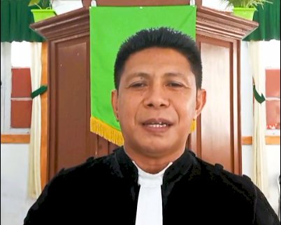 Pdt. Melkianus Balla Ajak Jemaat GMIT Ebenhaezer Larantuka Jaga Kedamaian di Tengah Dinamika Bangsa