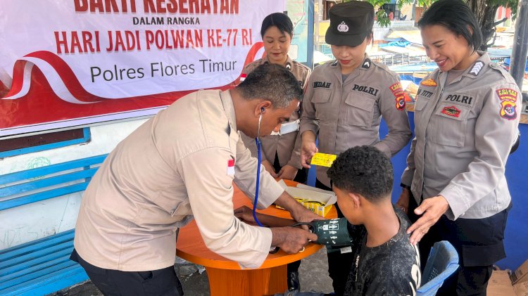Hari Jadi Polwan ke-77, Polwan Polres Flotim Beri Layanan Kesehatan Gratis untuk Masyarakat