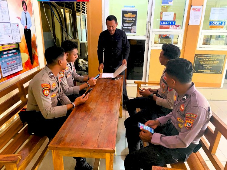 Humas Polres Flores Timur Gelar Internalisasi Kehumasan, Tekankan Literasi Digital dan Waspada Kejahatan Siber