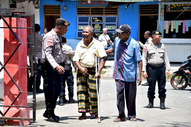 Bakti Kesehatan dan Baksos Bhayangkari Masih Berlangsung, Kapolres Ende Pimpin Langsung Pengamanan Hingga Tuntas