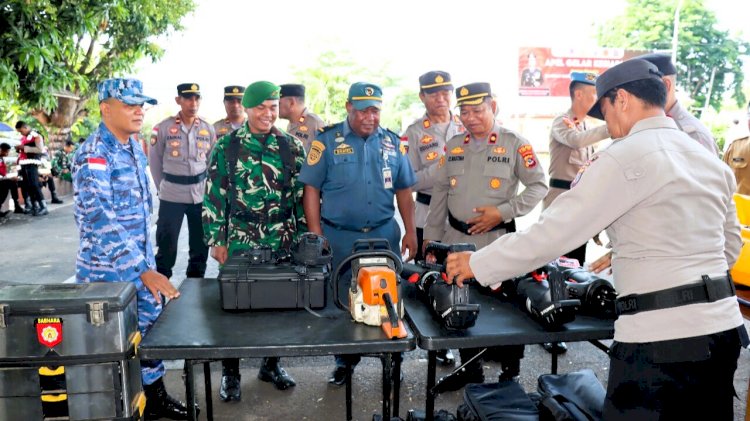 Gelar Apel dan Pengecekan Peralatan, Polres Flotim Siap Hadapi Potensi Bencana Hidrometeorologi