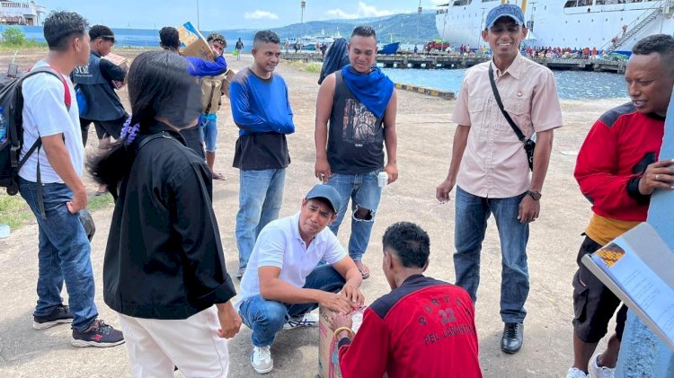 Tindak Lanjuti Perintah Kapolda NTT, Polres Flotim Gelar Operasi Minuman Beralkohol di Pelabuhan Larantuka