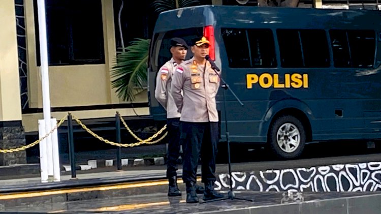 Kapolres Flotim Ingatkan Disiplin dan Soliditas Personel Jelang Akhir Tahun
