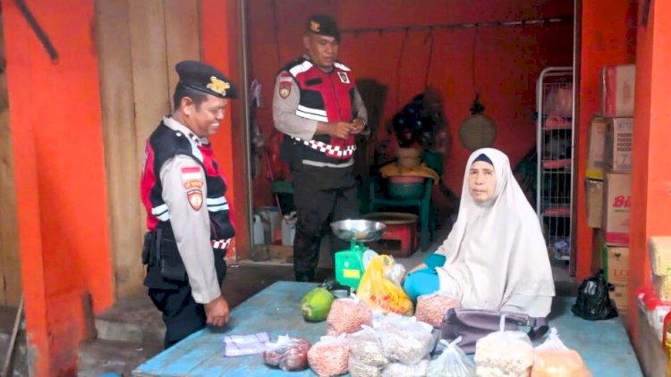 Patroli Sat Samapta Sentuh UMKM dan Koperasi, Kamtibmas Larantuka Terjaga