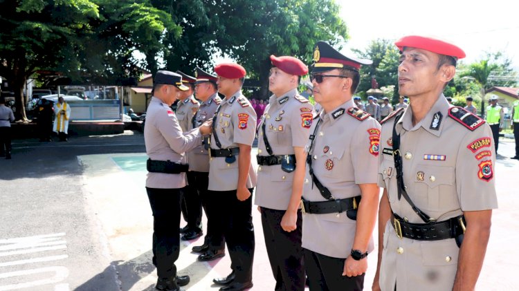 Polres Flores Timur Gelar Sertijab Empat Kasat, Kapolres Tekankan Integritas dan Pelayanan Presisi