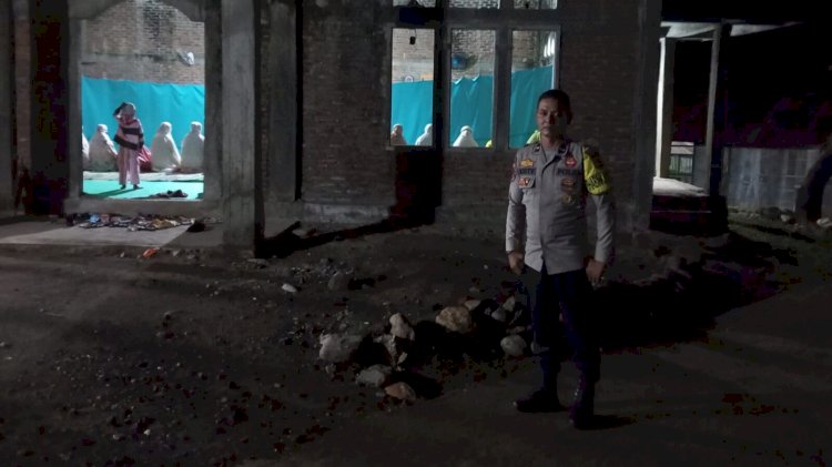 Pengamanan Humanis Polri Hadirkan Rasa Aman di Masjid Nurul-Yakin