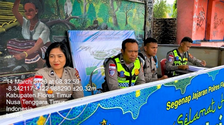 ‎Personel Pos Terpadu Ops Ketupat Turangga 2026 Patroli Pertokoan Larantuka