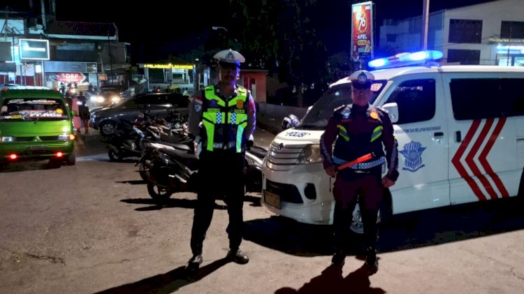 Patroli Lampu Biru Satlantas Polres Flores Timur, Hadir Menjaga Malam Tetap Aman dan Tertib