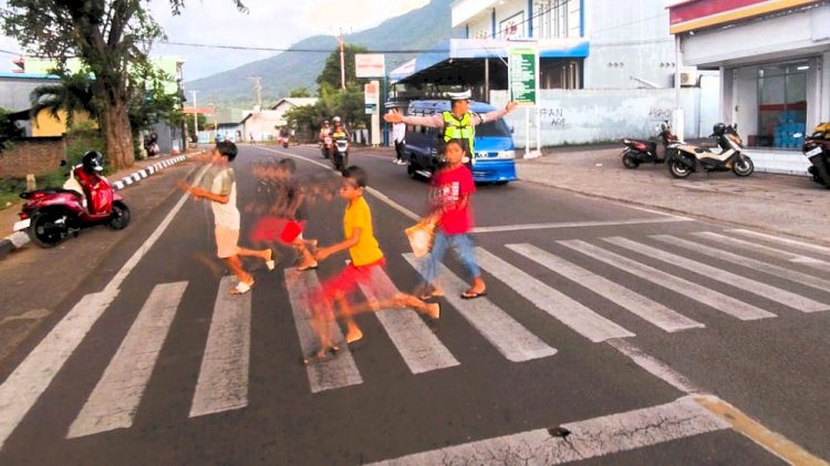 Pelajar dan Pejalan Kaki Jadi Prioritas Pengamanan Satlantas Polres Flores Timur