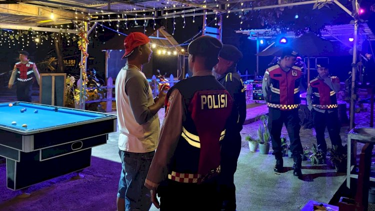 Rutin Gelar Patroli Malam, Sat Samapta Polres Flotim Jaga Kota Larantuka Tetap Aman dan Kondusif