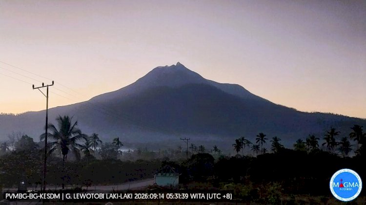 Tetap Tenang, Tetap Waspada, Polres Flotim Sampaikan Pantauan Pagi Lewotobi Masih Siaga