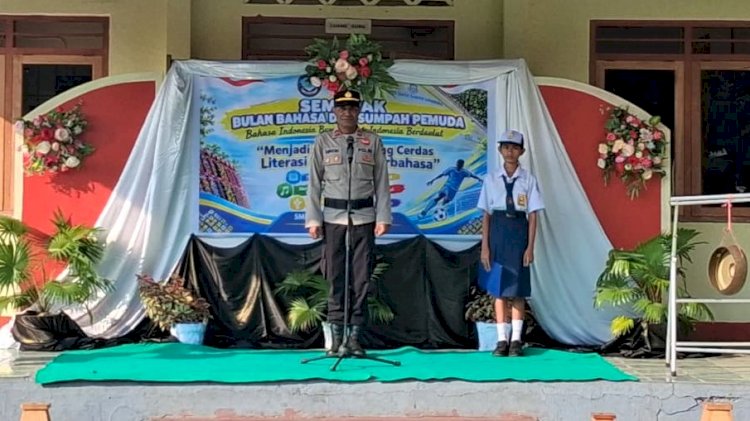 Selaku Inspektur Upacara, KBO Satbinmas Bekali Pelajar Pesan Kamtibmas