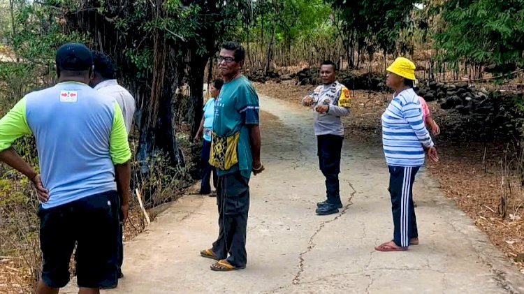 Sinergi Bhabinkamtibmas dan Pemdes Perkuat Ketertiban Lingkungan di Wulublolong