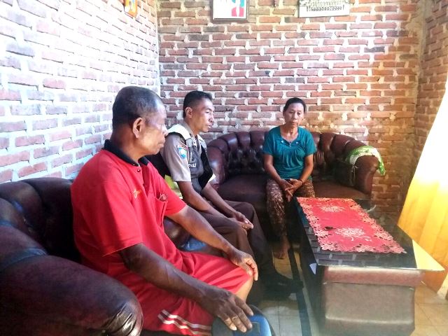 Bhabinkamtibmas Tanjung Bunga Sambang Tokoh Perempuan Suarakan Himbauan Anti Hoax Pilgub 2018